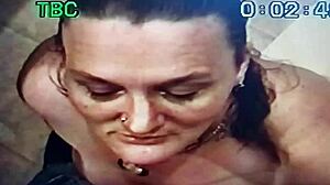 Η ερασιτέχνης πόρνη Ρίτα καλύπτεται με σπέρμα και ούρα σε σκληρό βίντεο