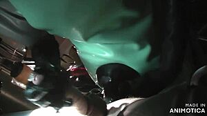 Harmaa kumi sairaanhoitaja Agnes antaa aistillinen suihin ja eturauhasen hieronta ennen harjoittaa pegging ja anaali fisting