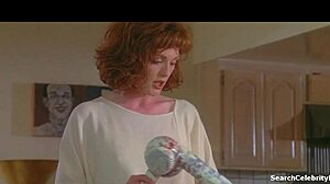 Actuación seductora de Julianne Moores en una película de 1993