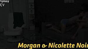 Encuentro íntimo en el baño con Morgan y Nicolette Noir